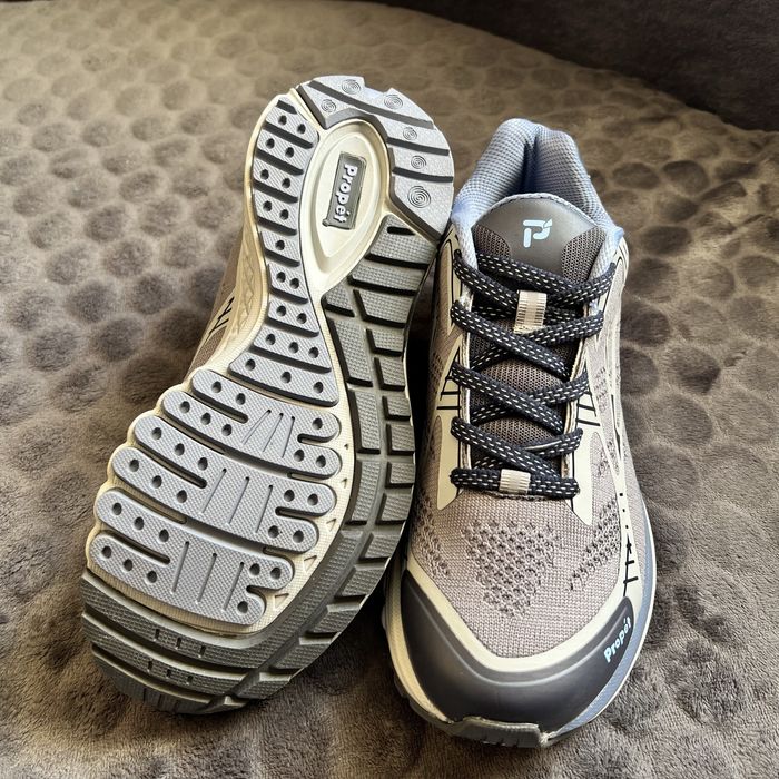 Жіночі  кросівки Propet One LT. Р. 38. Нові!!!