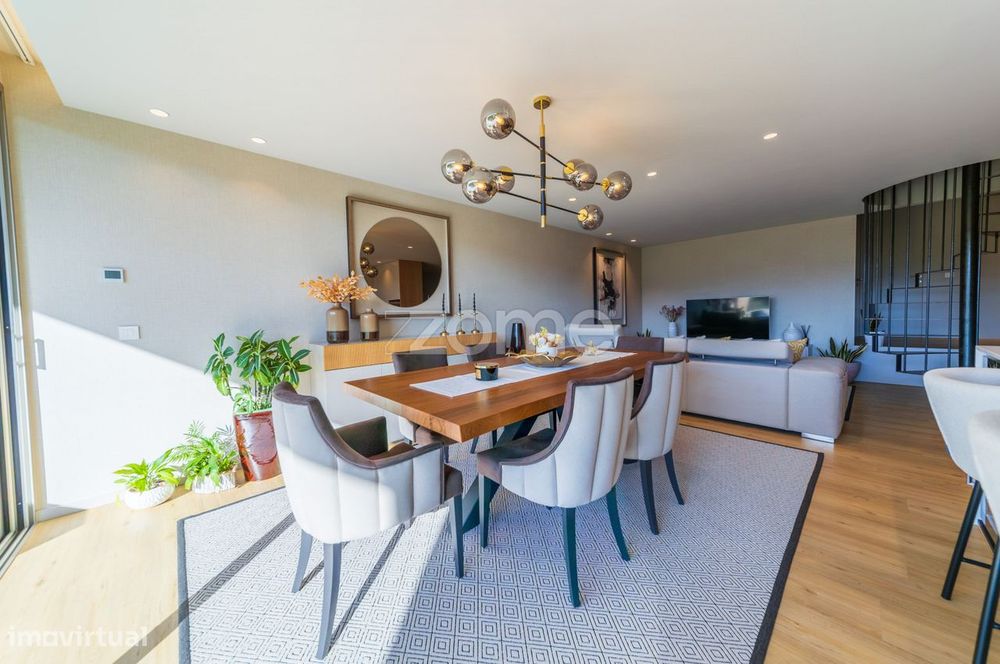 Apartamento T2+1 COM ESTÚDIO