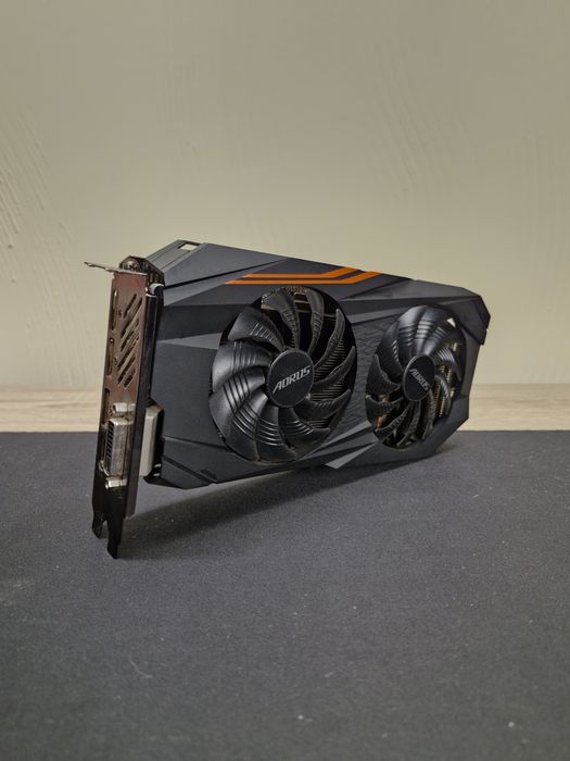 Відеокарта Gigabyte Radeon RX 580 Aorus 4GB GDDR5 256Bit