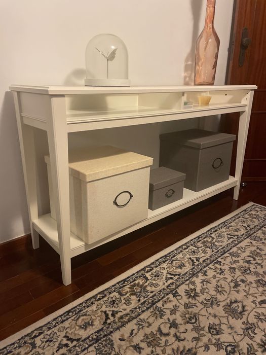 Consola branco em perfeito estado