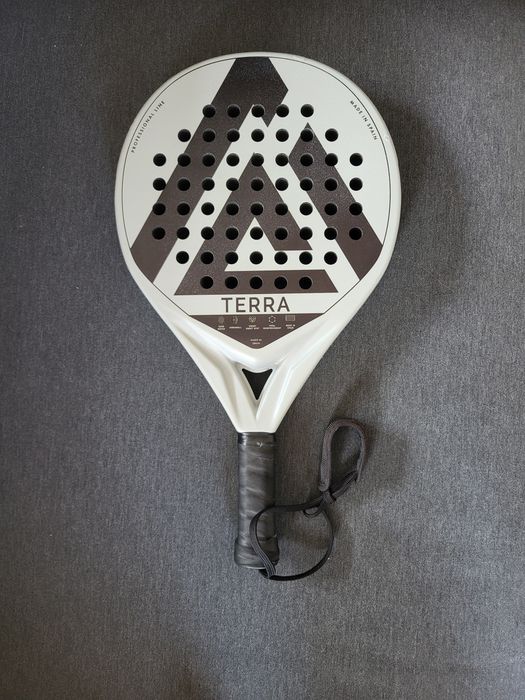 Raquete de Padel Alkemia Terra 2026 – COMO NOVA!