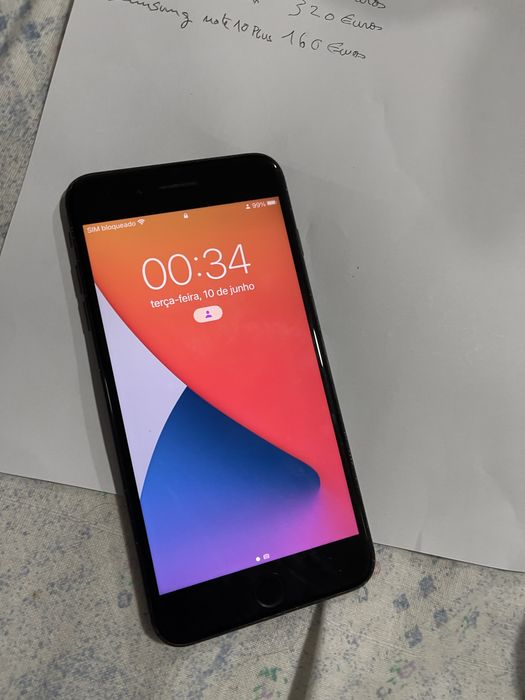 IPhone 7 Plus preto com duas camaras traseiras,pouco uso.