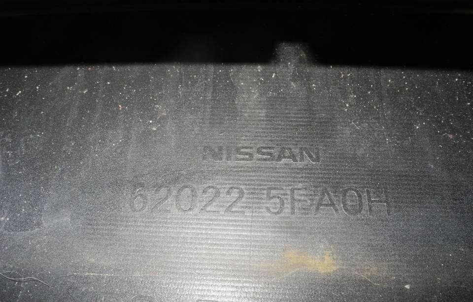 NISSAN MICRA K-14        62022 5FA0H zderzak przedni