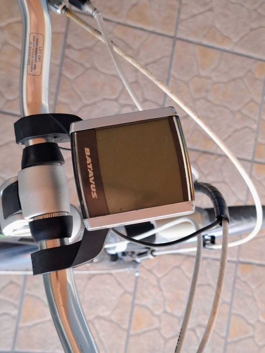 Bicicleta Eléctrica Batavus (bateria danificada)