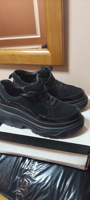 Кроссовки, туфли кожа 37размер