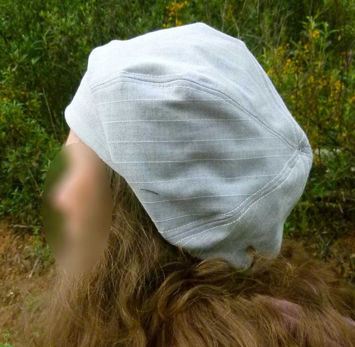 Boina unissexo feita à mão (slouchy beret hat)