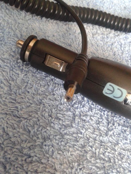 Carregadores de telemóvel p/viatura