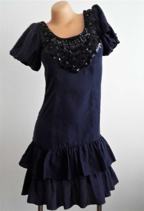 Granatowa elegancka sukienka z cekinami. Jedwab