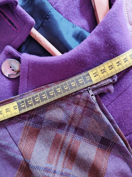 Conjunto Roxo (Saia e Casaco)