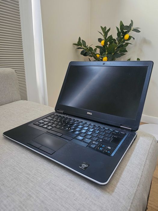 Laptop DELL Latitude E7440 i7-4600U – sprawny / zasilacz w zestawie