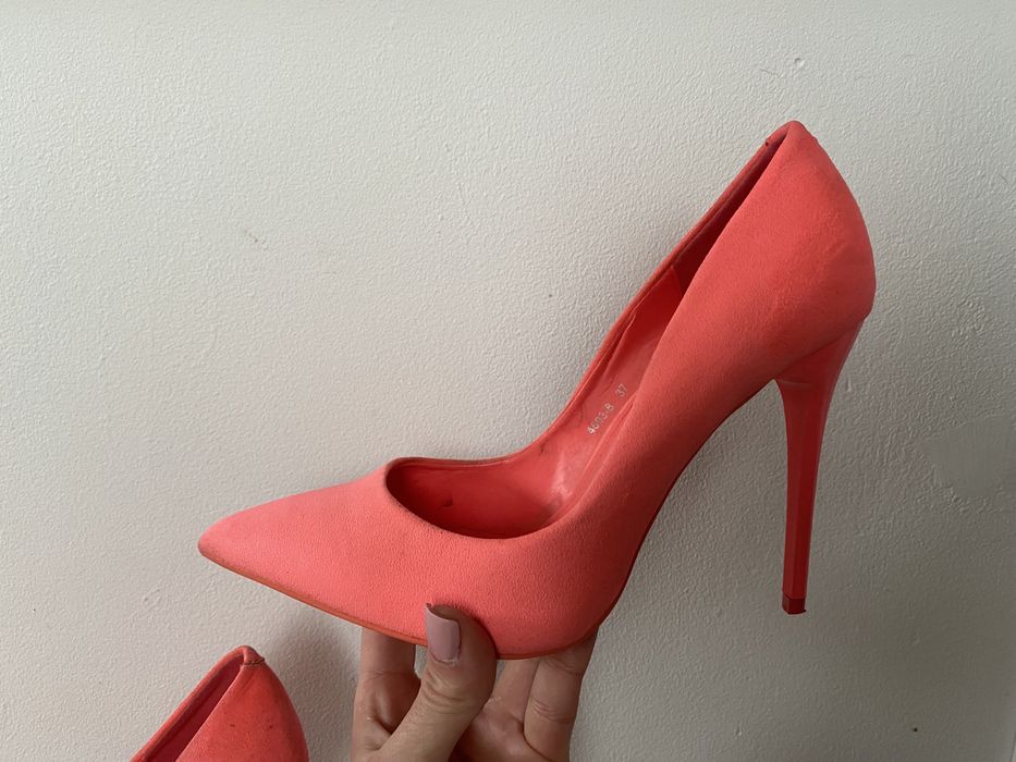 Buty szpilki Yesmile roz. 36/37