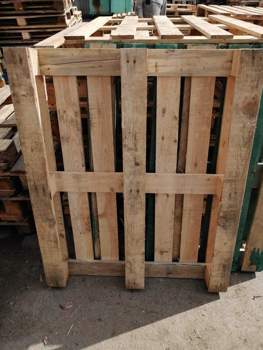 Продаж дерев'яних піддонів