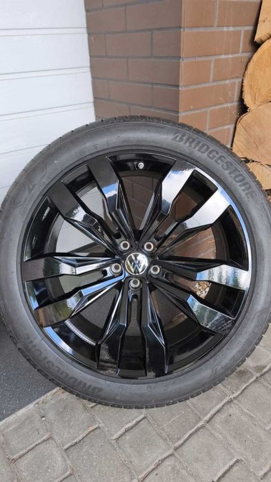 Koła VW Touareg II Audi 21'' 5x112 opony lato 285/40/21  (OL1963)