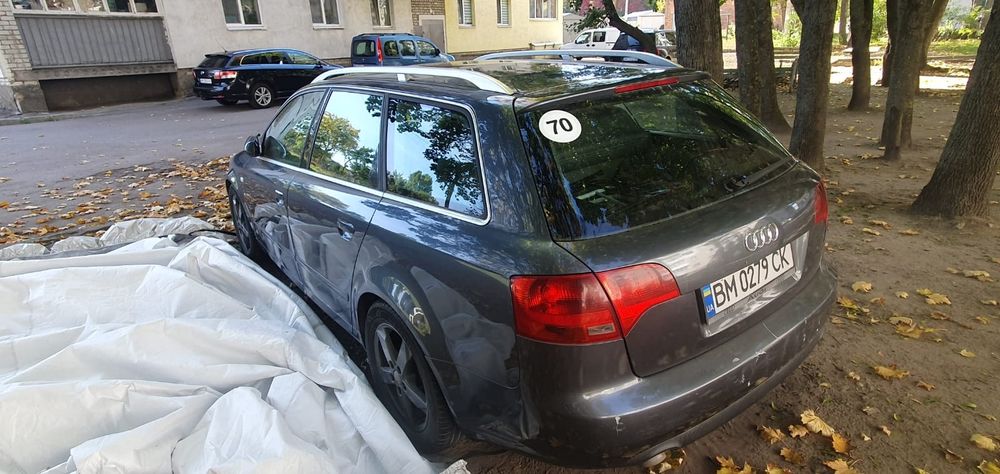 AUDI a4b7 2.5 дизель.