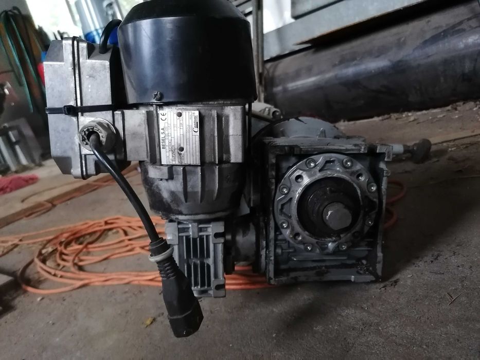 Silnik do pieca na ekogroszek, motoreduktor