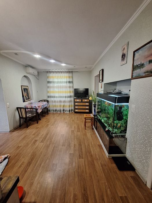 Продам отличный дом 108 м2 с бизнесом- магазин.