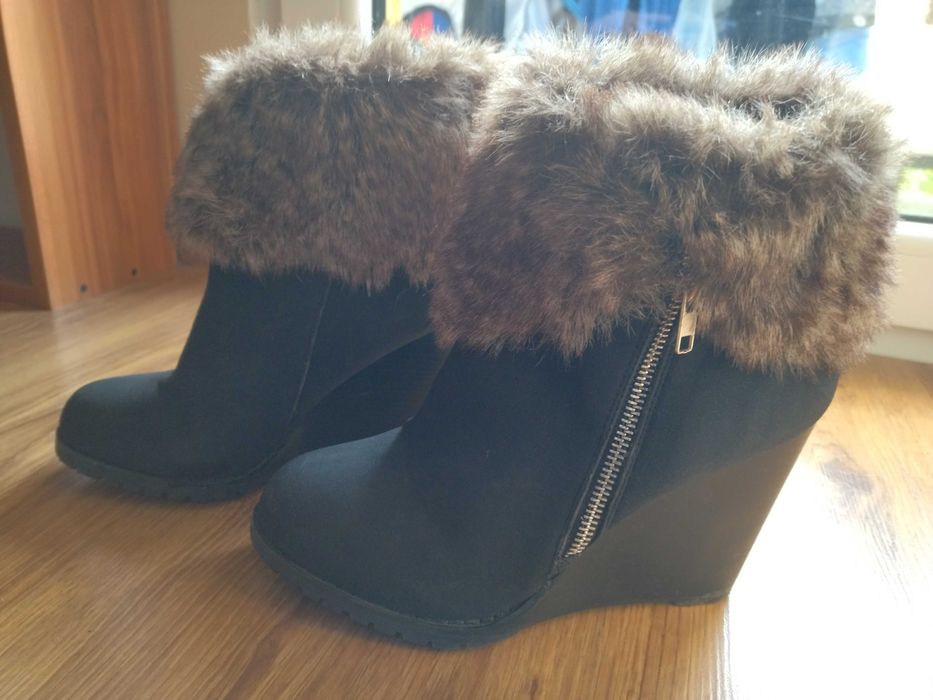 Buty damskie r.39 stan bardzo dobry