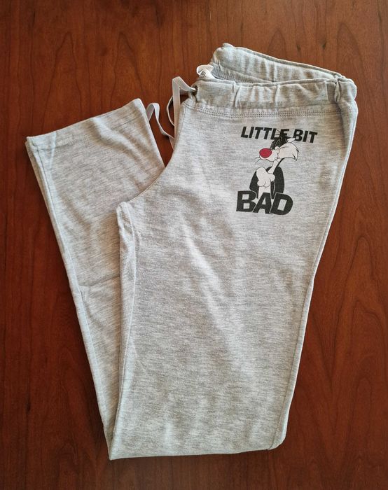 Calças cinzentas da Oysho