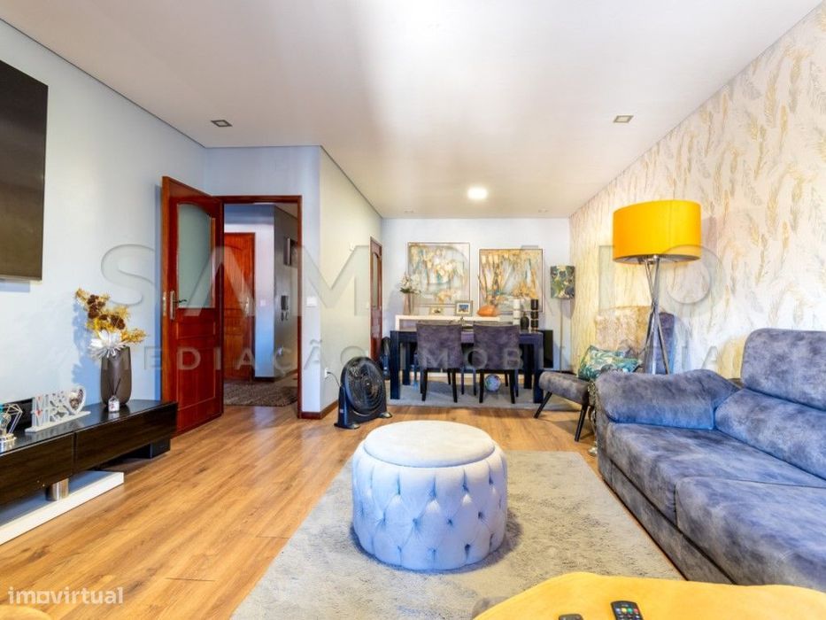 Apartamento T2- São Cosme!