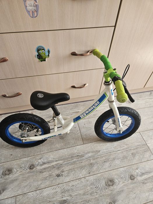 Велобіг, беговел