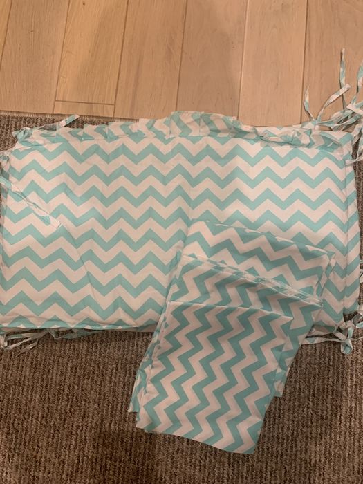 Набір постільноі білизни з бортами для новонароджених