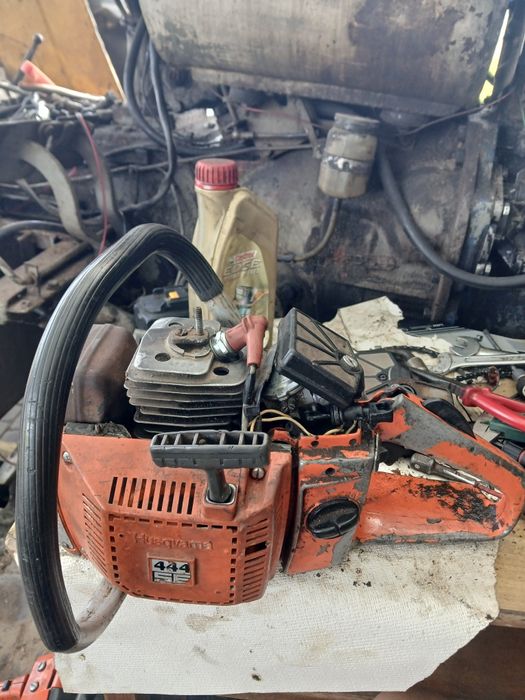 Husqvarna  44  piła spalinowa lub części