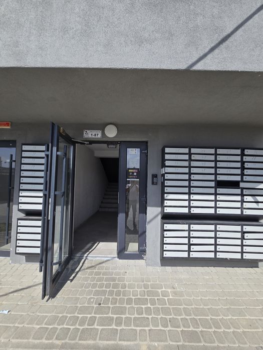 2-кімн квартира вільного планування поруч із парком Боздош Під ремонт