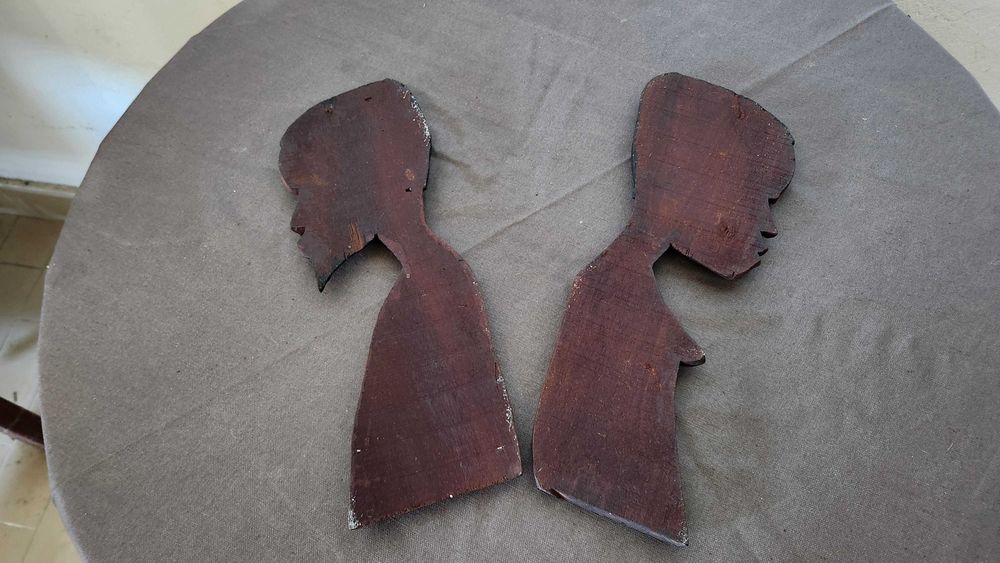 Arte africana - Estatueta em Pau Preto de parede - Casal