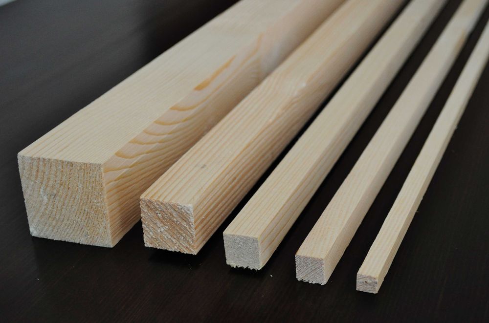 Listwy drewniane wykończeniowe -kątowniki drewniane