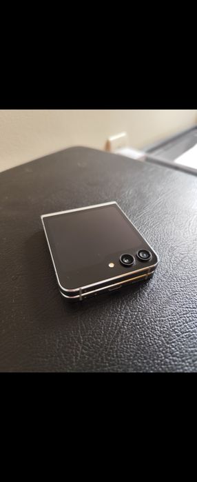 Samsung Z flip 5 512GB