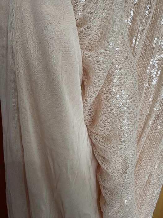 Vestido caicai de malha todo em lantejoulas