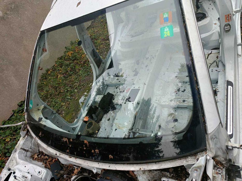 szyba czołowa przednia AUDI A4 B8