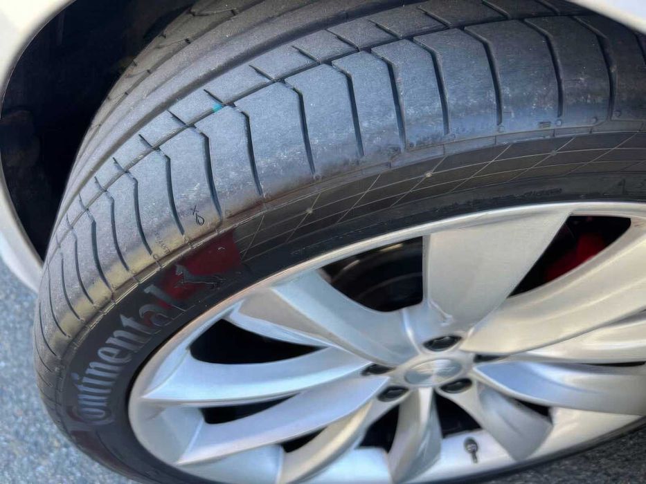 Tesla Model S P100D      2017