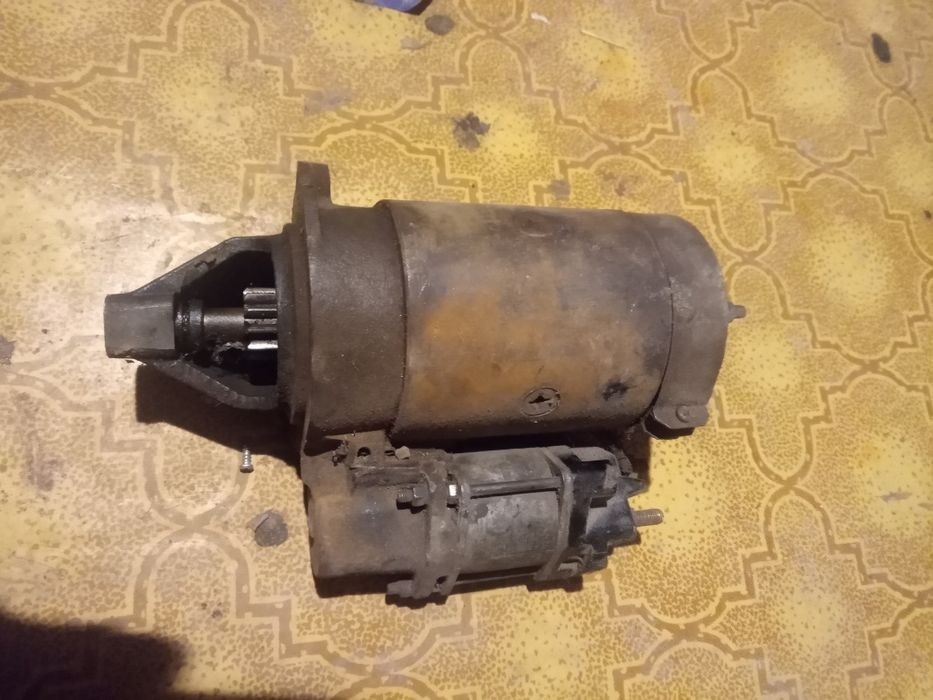 Стартер ВАЗ 2101 - 011