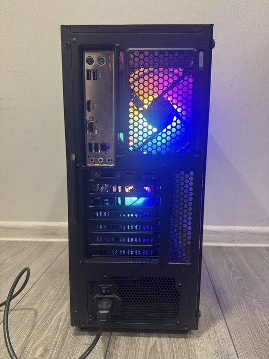 Ігровий ПК. I5 6500, GTX1050Ti, 16Gb DDR4, нова SSD256Gb, HDD500Gb.
