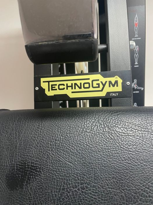 Máquina de musculação multi Gym