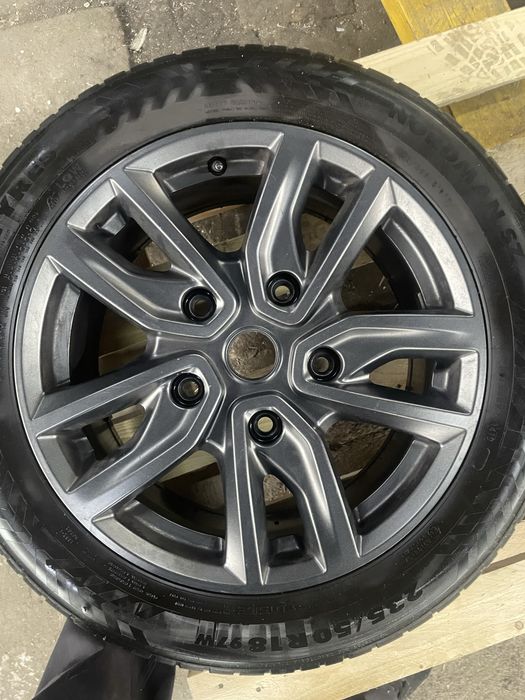 Kola do forda Transit  Custom 235/50/18