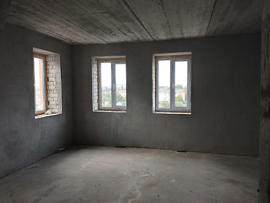 Продаю 2-кімнатну квартиру в новобудові на Вокзальній