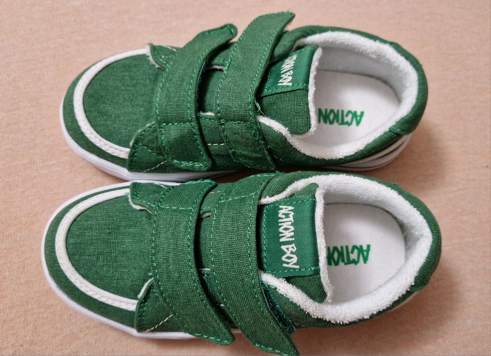 Buty dla chłopca rozm.30 NOWE