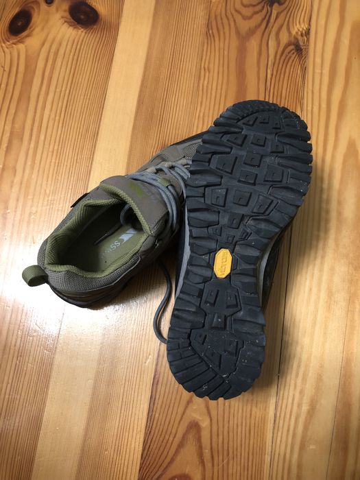 Взуття водонепроникне waterproof Trespass