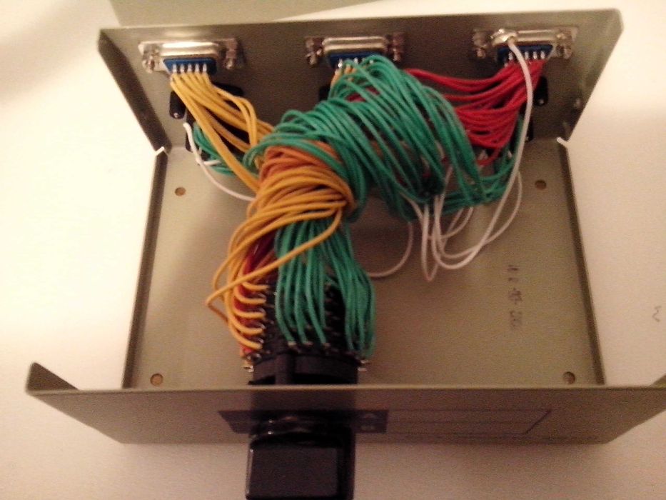 VGA and PS2 Data Switch423971995570022402