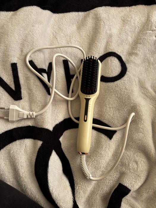 расческа выпрямитель для волос новая