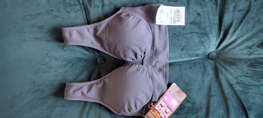 Biustonosze sportowe 3sztuki