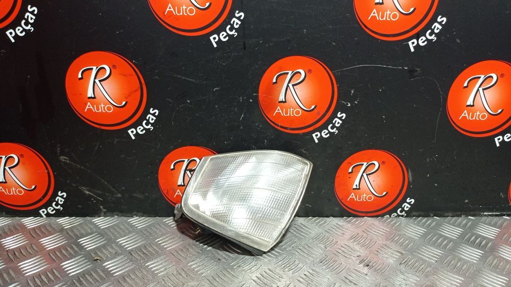 Farol De Nevoeiro F/E Mercedes-Benz C-Class (W202)