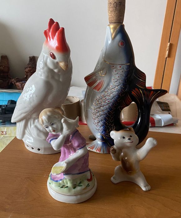 Статуэтки фарфор , смотрите описание