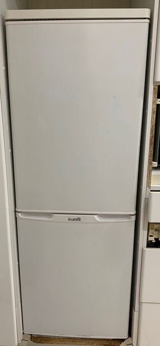 Frigorífico Kunft em excelente estado