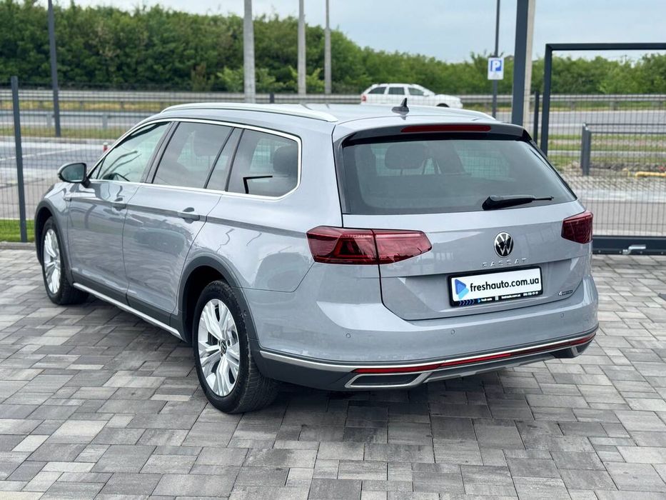 Volkswagen Passat Variant Alltrack 2023 freshauto