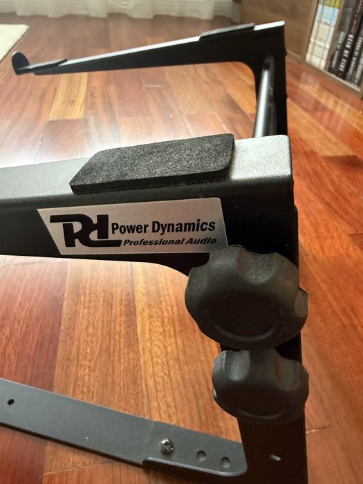 DJ stand  / computer stand