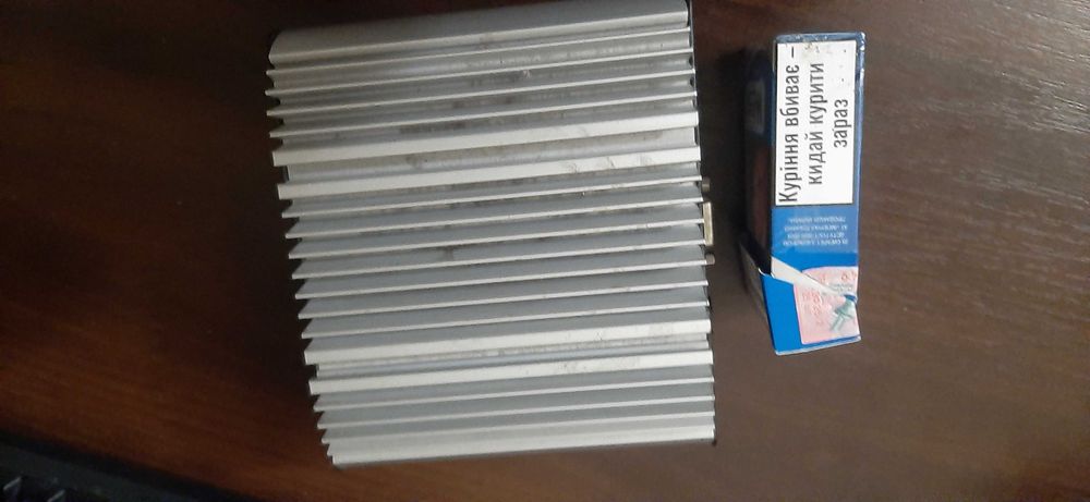 Міні компьютер. Маленький але потужний.