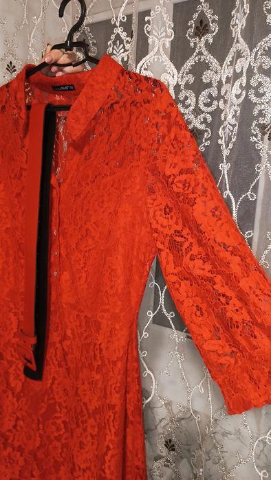 Сукня жіноча червона